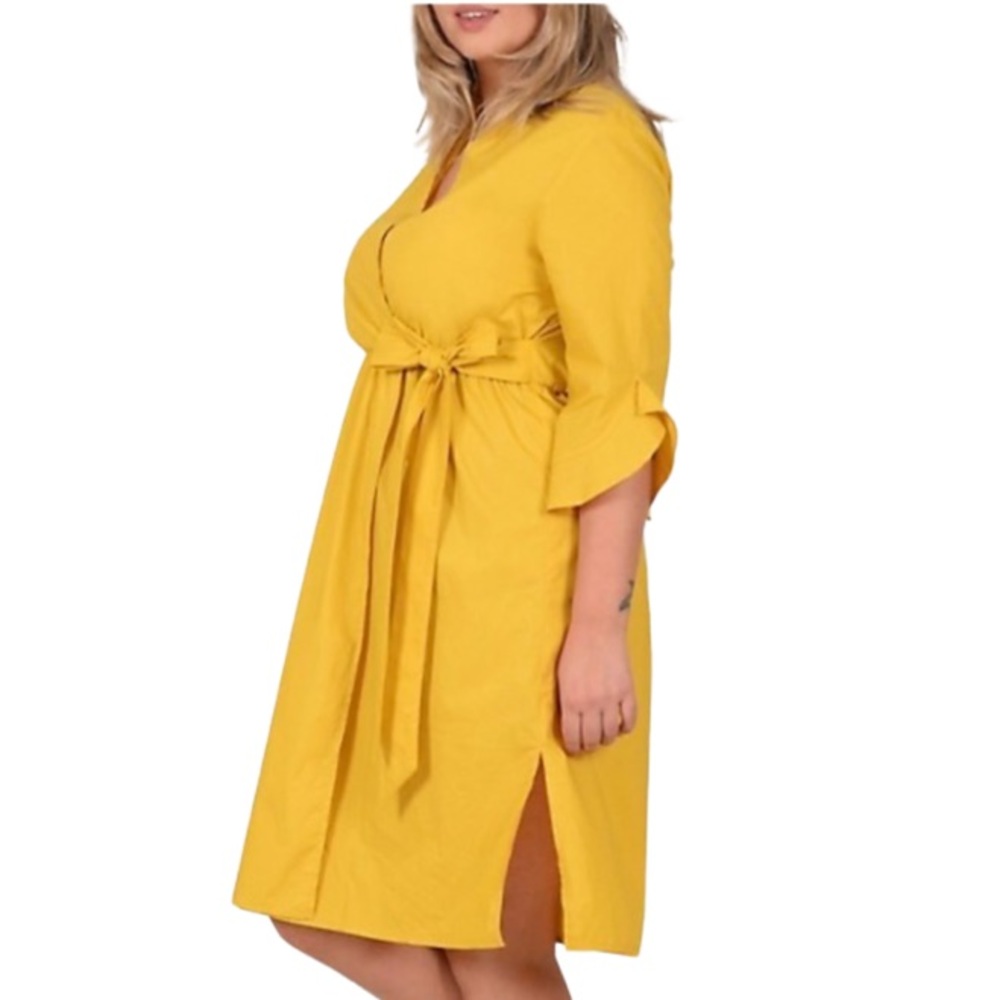 Gabrielle by Molly Bracken Cheerful
Wrapped Dress in size 16W in Saffron Yellow